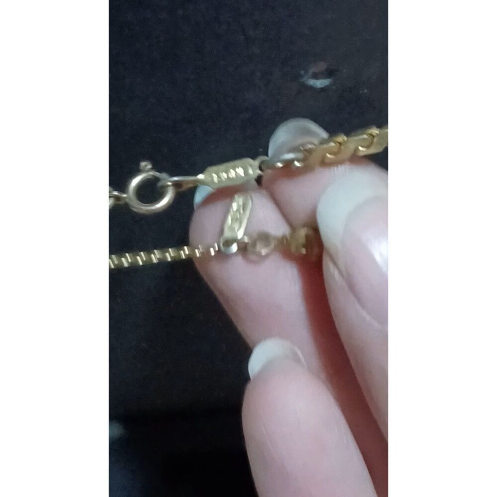 Vintage MONET Gold-Toned Chains, Set of 2, 14" & 24" - Picture 4 of 4